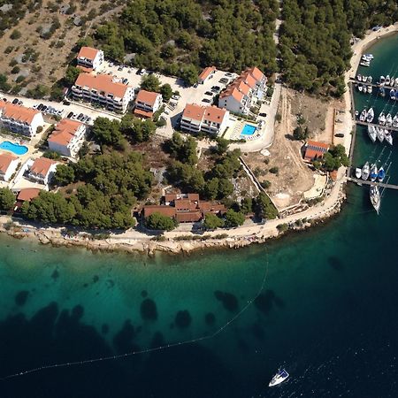 Illyrian Resort มิลนา ภายนอก รูปภาพ