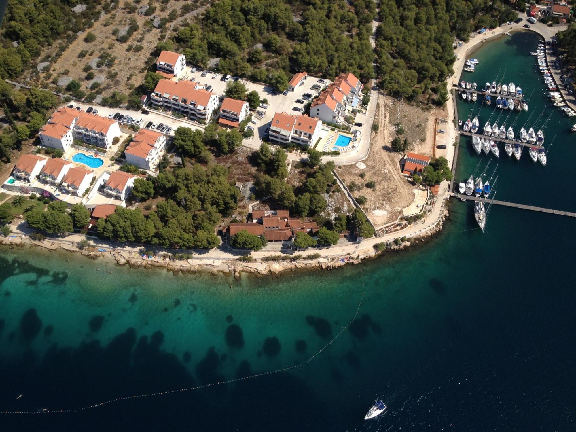 Illyrian Resort มิลนา ภายนอก รูปภาพ