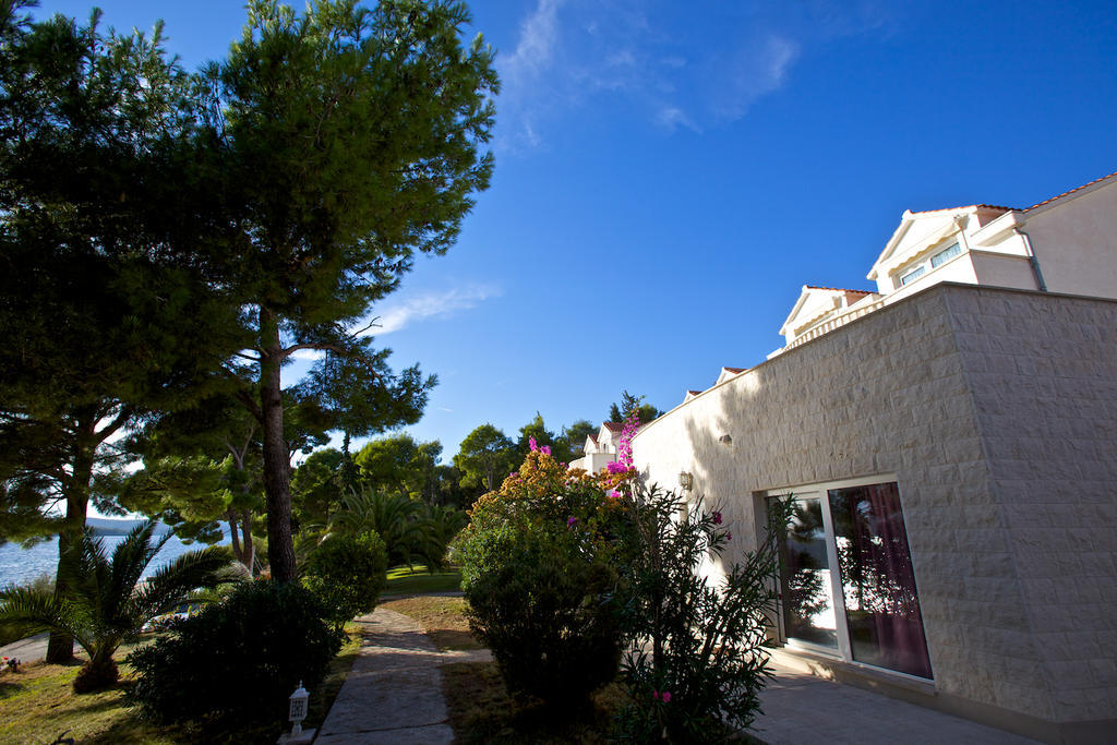 Illyrian Resort มิลนา ภายนอก รูปภาพ