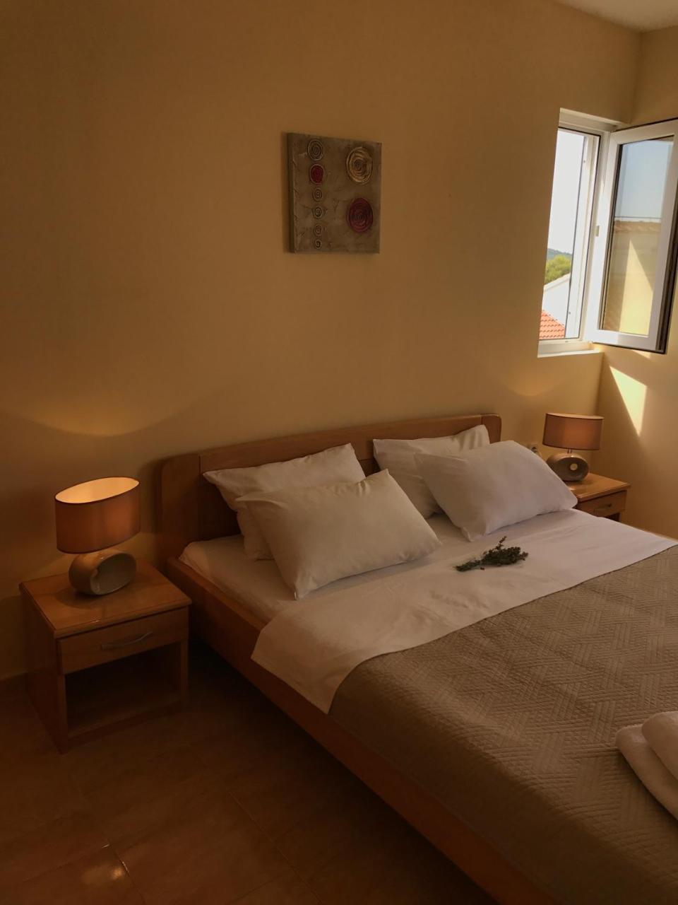 Illyrian Resort มิลนา ภายนอก รูปภาพ